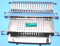 SCOLAPIATTI INOX CON SUPPORTO CM56