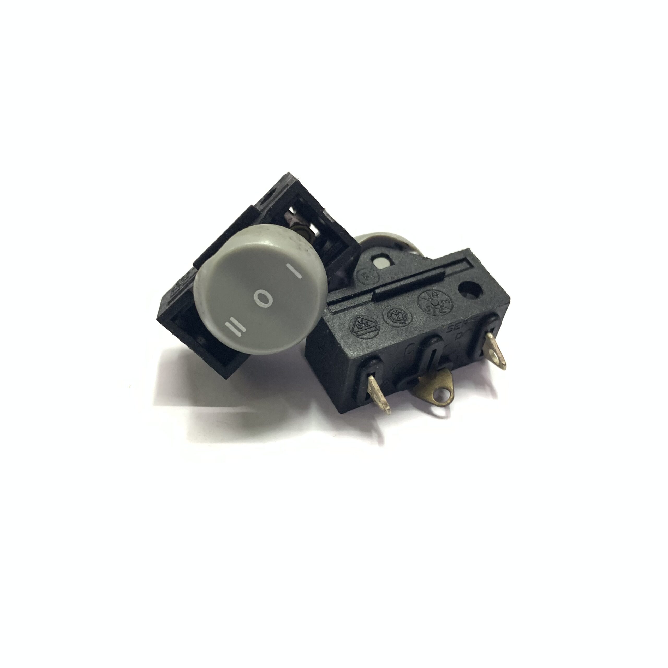COMMUTATORE PHONO I-0-II 26X13