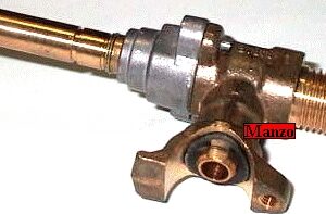 RUBINETTO GAS 2 VIE P/COTT. MAN.DIAM.8