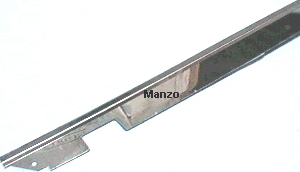 PROFILO INFERIORE PORTA FORNO 783MM.