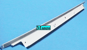 PROFILO INFERIORE PORTA FORNO 582MM.